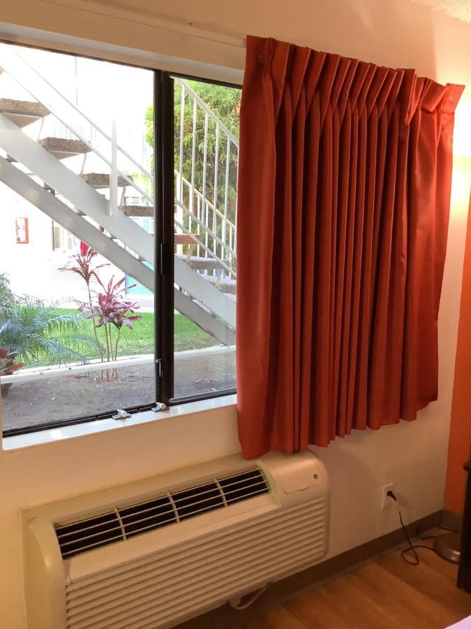 Carlsbad Village Inn Εξωτερικό φωτογραφία