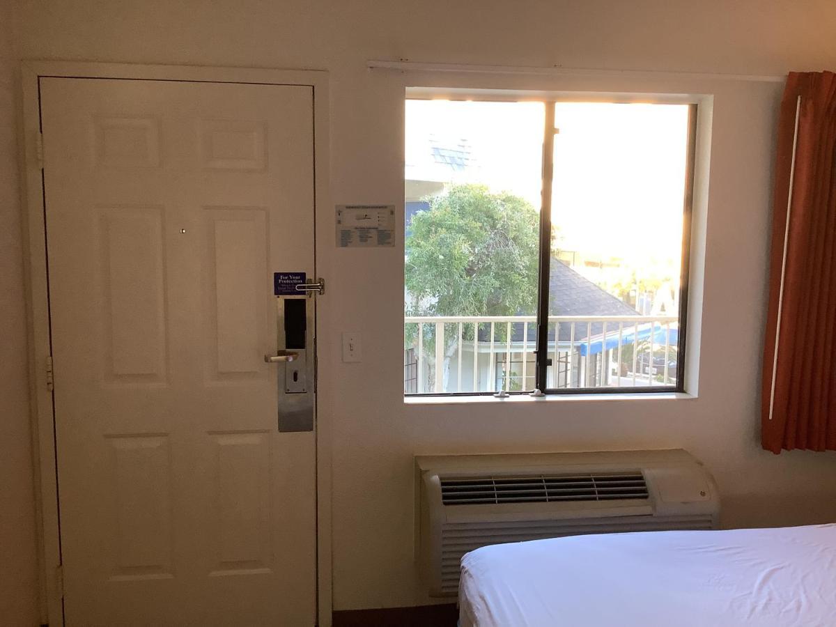 Carlsbad Village Inn Εξωτερικό φωτογραφία